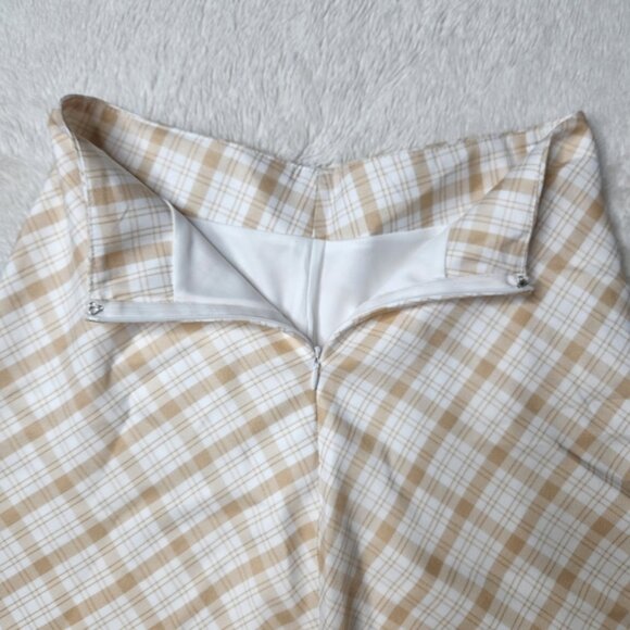 NWOT Princess Polly Beige Oriana Mini Skirt Size 2 - Picture 4 of 7